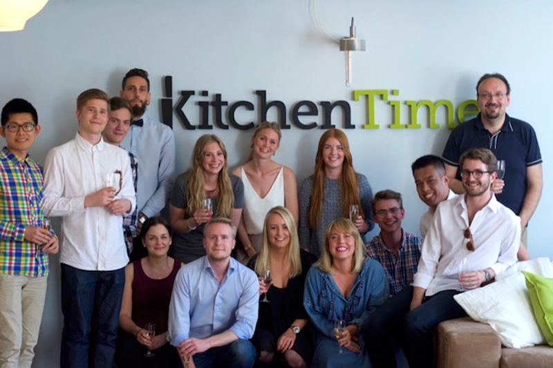 KitchenTime nyrekryterar och snabbar upp leverans och sajt