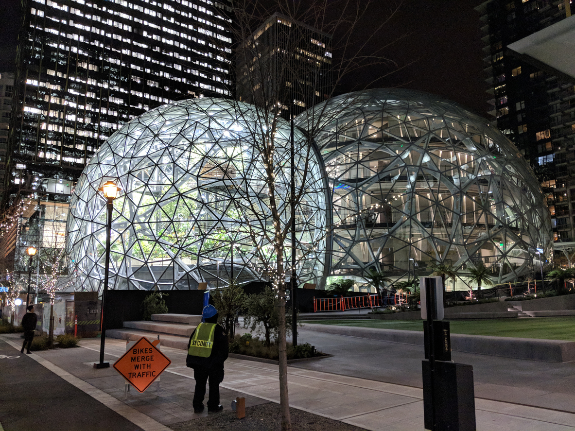Seattle varnar New York inför Amazons etablering