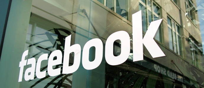 Facebook testar köpknapp på sidor och annonser