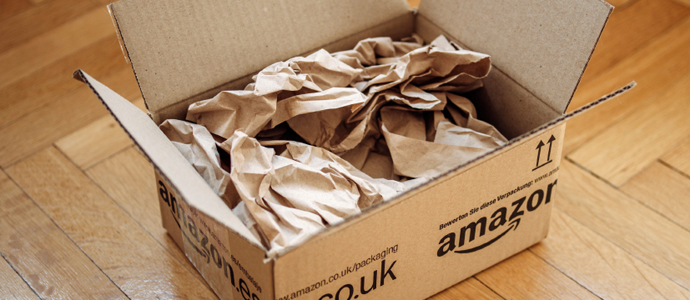 Amazon levererar samma dag i Storbritannien
