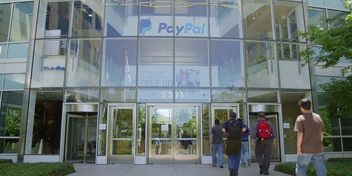 PayPal straffas för olagliga kärnvapentransaktioner