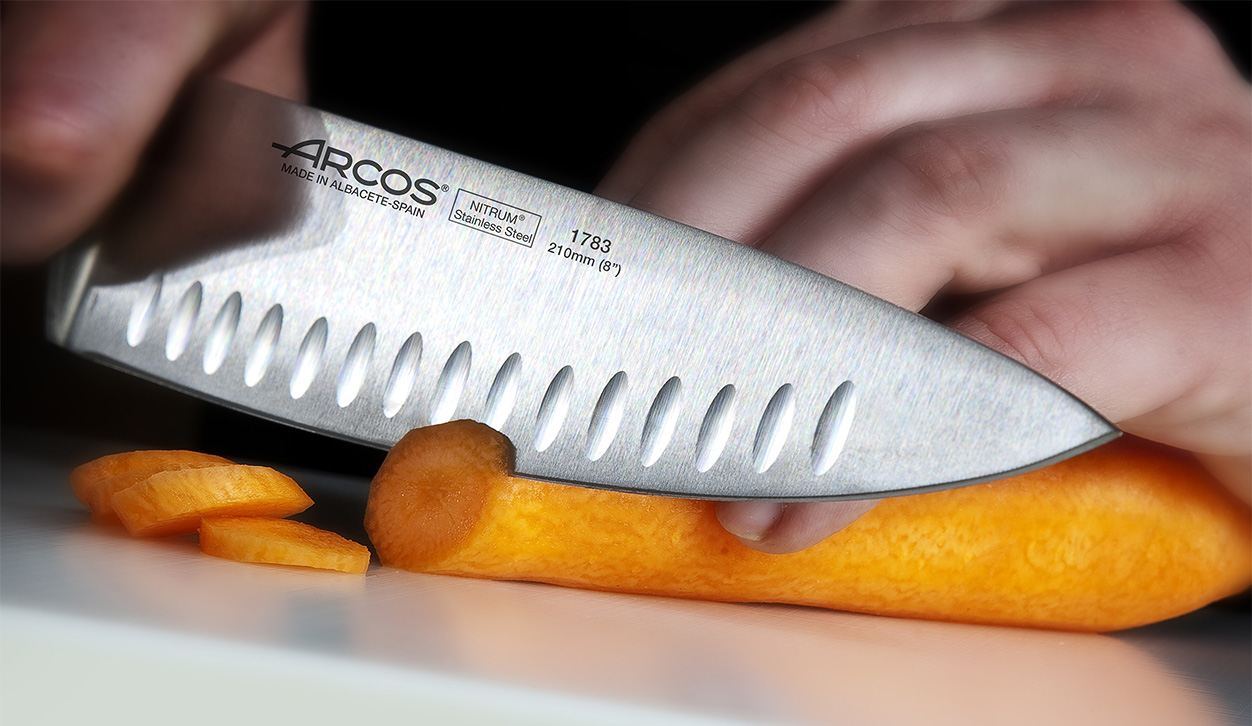 Knifeo räds inte knivskarp konkurrens på nätet