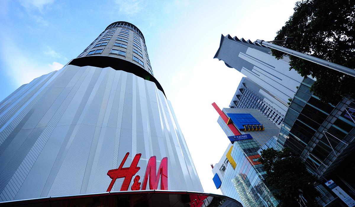 Trots sjunkande vinst - H&M planerar för nya marknader