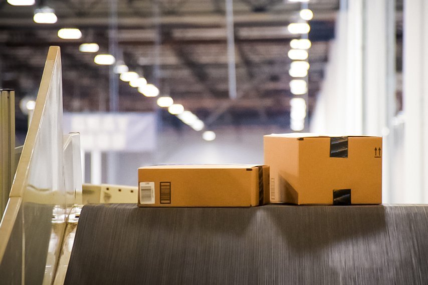 Amazon flyttar e-handlarnas varor gratis över Europa