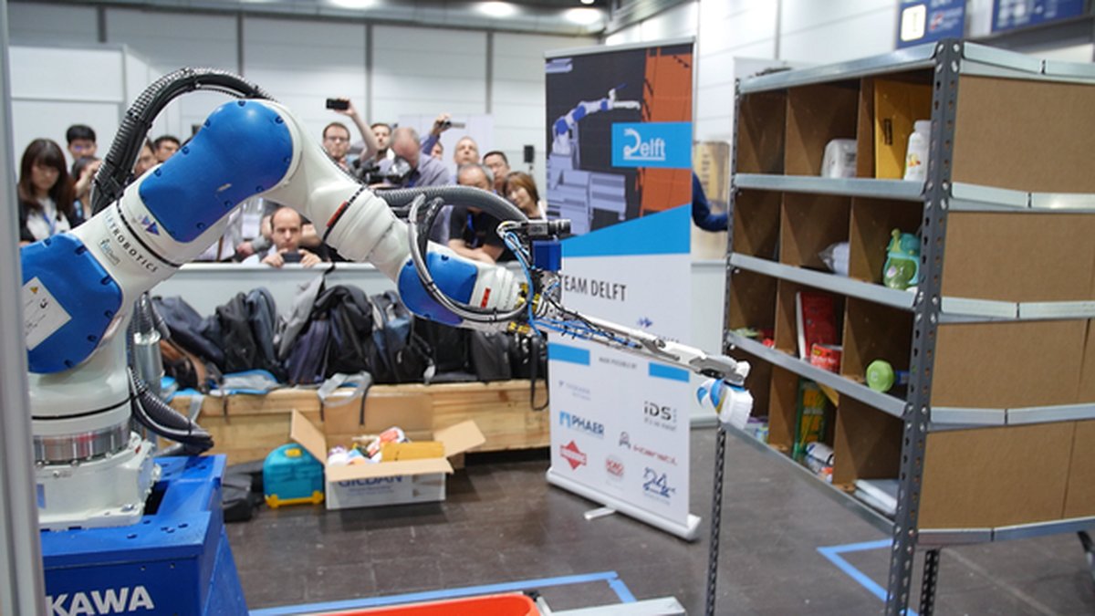 Amazon ett steg närmare att byta ut personal mot robotar