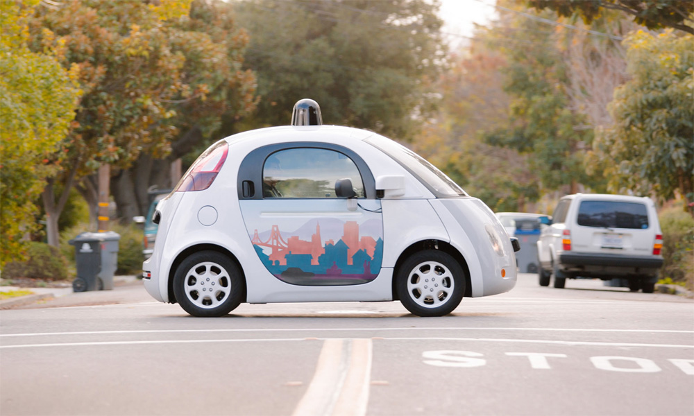 Google vill leverera paket med självkörande bilar