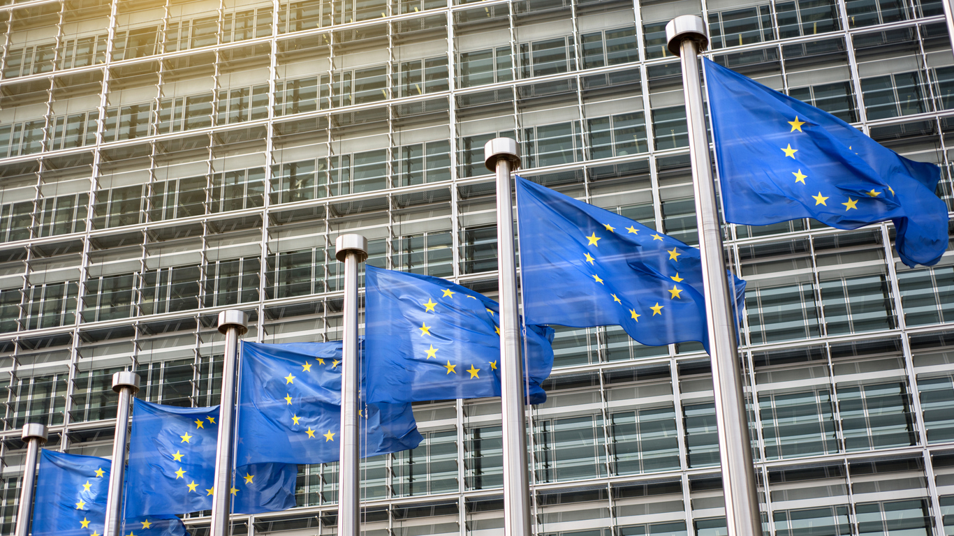 EU utreder: Får e-handlarna sätta sina egna priser?