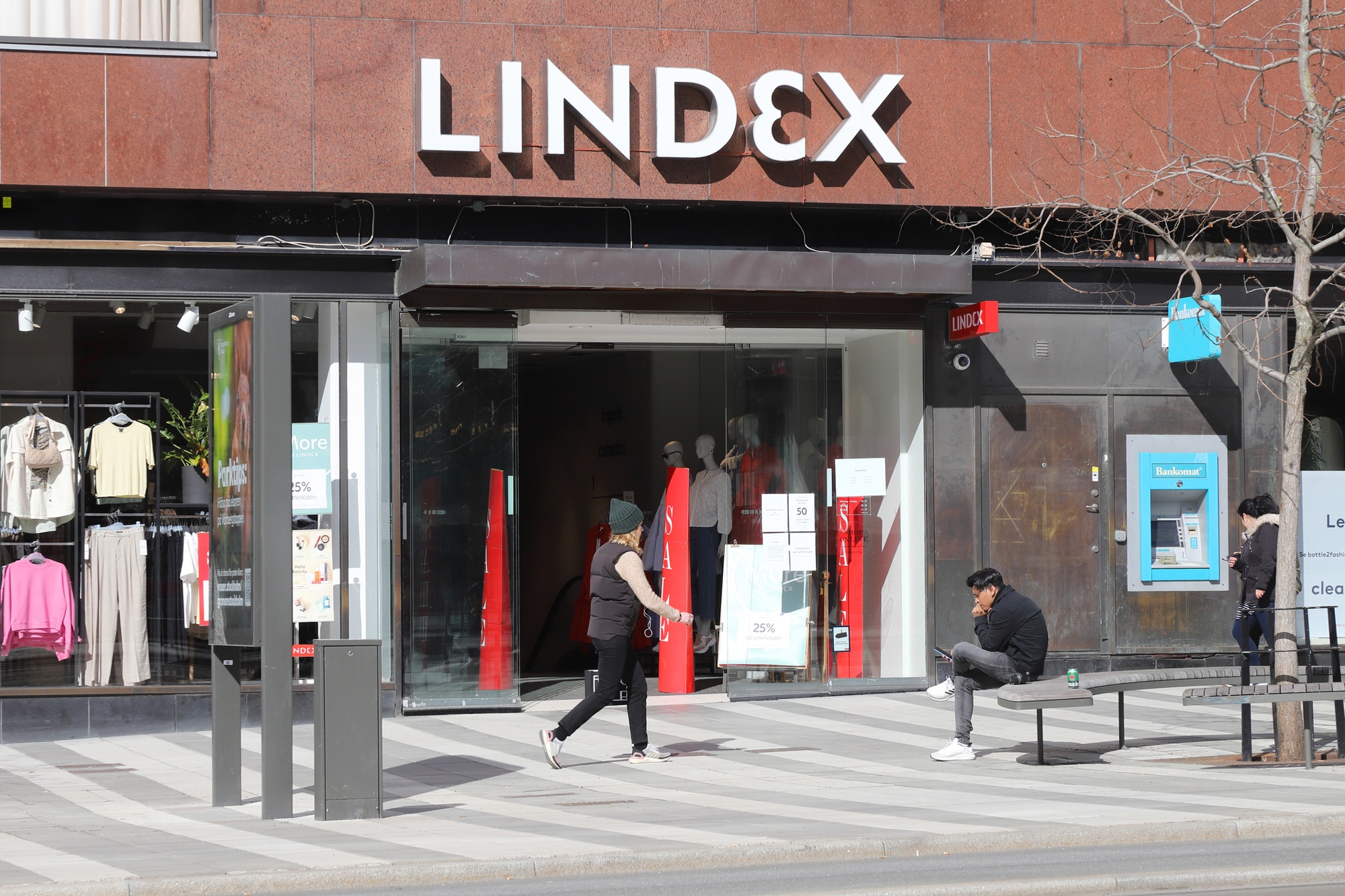 Lindex stänger stor butik: ”Inte den lönsamhet vi behöver”